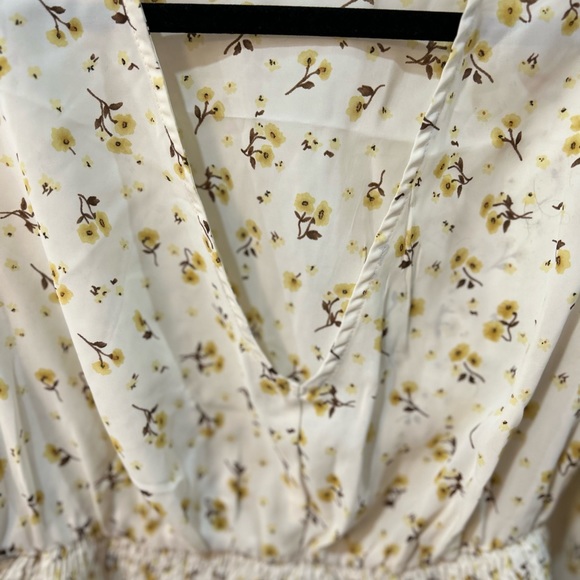 *3 for 15* Cute top / long sleeve blouse - Picture 4 of 7